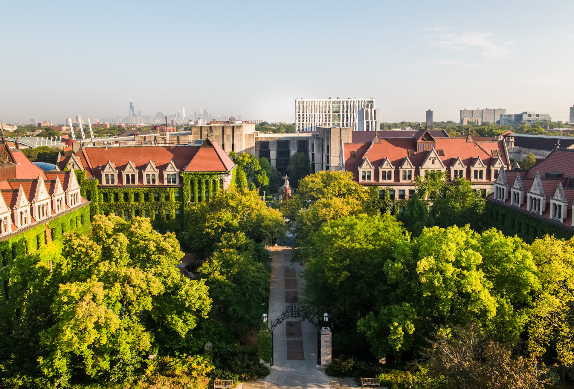 University of Chicago: Menyongsong Masa Depan dengan Pendidikan