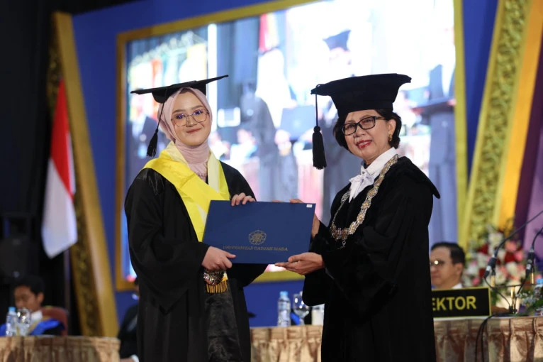 Mengapa Pendidikan Sarjana Membuka Pintu Kesempatan Lebih Luas