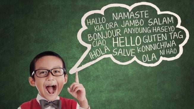 Belajar Bahasa Asing Sejak Dini: Manfaat Bagi Otak Anak di Masa Depan